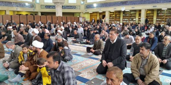 اقامه نماز جمعه