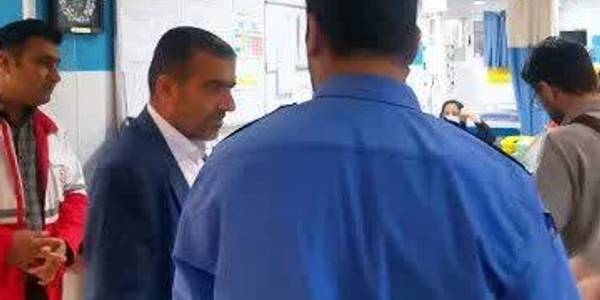 بازدید فرماندار از اورژانس بیمارستان امام رضا و جویای حال مصدومین واژگونی خودروی تیبا