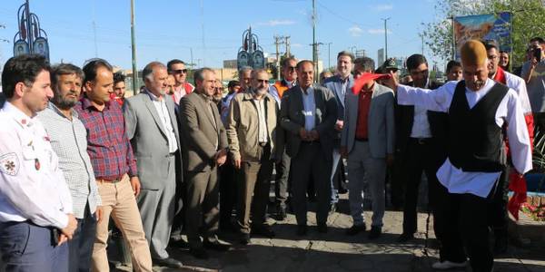 سفر نوروزی استاندار مرکزی و حضور در ایستگاه نوروزی ساوه