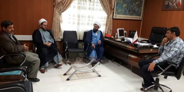 حضور حجت الاسلام و المسلمین خلیلی رئیس محترم شورای هماهنگی تبلیغات اسلامی استان مرکزی در دفتر فرماندار اراک دراین دیدار در خصوص هماهنگیهای لازم جهت راهپیمایی روز قدس مورد بحث وتبادل نظر قرار گرفت