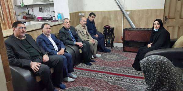 دیدار با یکی از بانوان خودسرپرست مددجوی بهزیستی