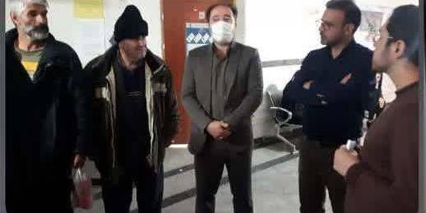 ""بازدید سرزده فرماندار خنداب از ادارات ""