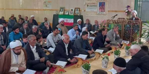 "حضور فرماندارخنداب در جمع قاریان"