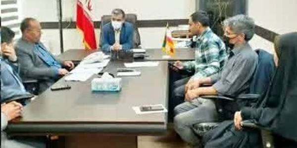 دیدار فرماندار با پرسنل ستادی شهرداری پرندک در دفتر شهردار