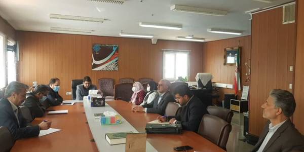 جلسه هماهنگی بین ادارات  آموزش و پرورش، شبکه بهداشت و درمان شهرستان باحضور  سرکار خانم کاریابی، به ریاست محمد رضا رضایی فرماندار تفرش در دفتر فرمانداری تشکیل و برگزار شد.