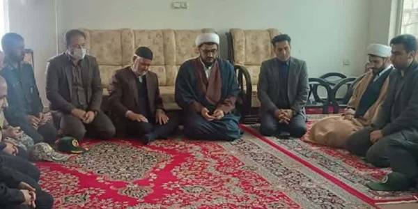 دیدار فرماندار با خانواده شهید والامقام عباس سلیمی