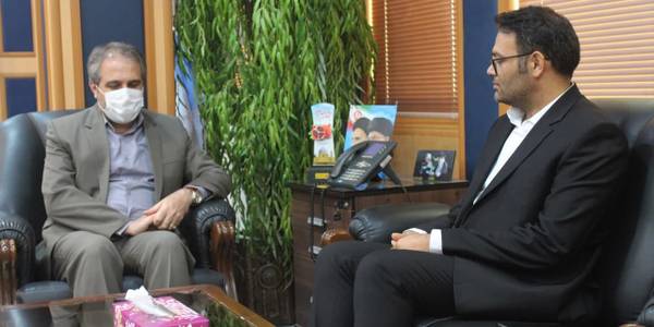 نشست حسن حسین زاده نماینده جدید خبرگزاری جمهوری اسلامی ایران (ایرنا) در ساوه با مهدی الیاسی معاون استاندار و فرماندار ویژه شهرستان ساوه