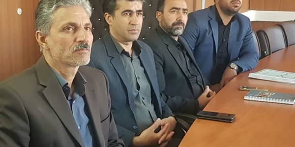 جلسه کمیسیون ماده ۱۰۰ استان به ریاست معاون عمرانی استاندار مرکزی و با حضور سعید مویدی معاون فرماندار تفرش و قنبری شهردار تفرش  بصورت ویدیو کنفرانس تشکیل و برگزارشد.