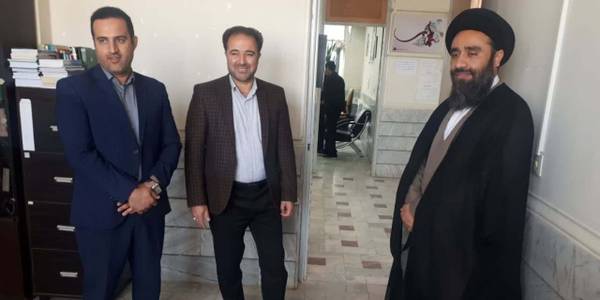 بازدید فرماندار از برخی ادارات سطح شهرستان