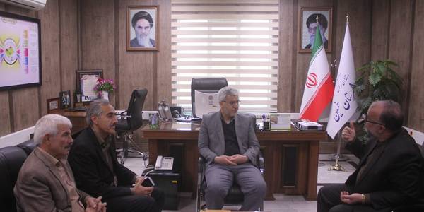 نشست مدیر شیلات سازمان جهاد کشاورزی استان با فرماندار خمین برگزار شد