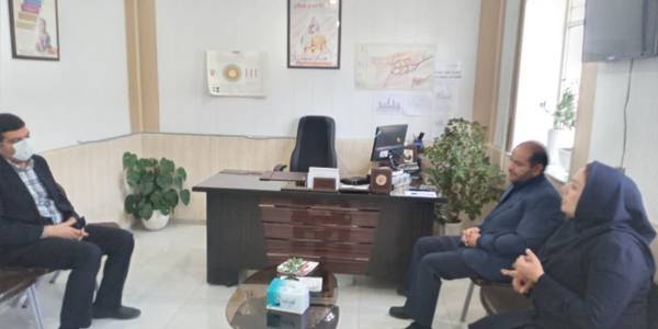 هادی فرماندار شهرستان اراک  به همراه قدیری بخشدار مرکزی  صبح روز سه شنبه ۱۴۰۲-۰۱-۲۹از روستای بغدادی از توابع بخش مرکزی شهرستان اراک بازدید کردند،در این جلسه و بازدید  که شورای اسلامي ودهیار روستای بغدادی نیز حضور داشتند مشکلات روستا و بویژه مشکل آب روستا بررسی و تصمیمات لازم جهت رفع آنها اتخاذ گردید