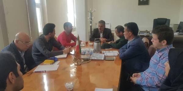 صبح امروز،جلسه کار گروه اشتغال شهرستان بریاست سعید مویدی معاون فرماندار تفرش و با حضور اعضا در محل فرمانداری تشکیل و برگزار شد