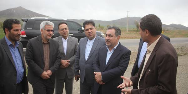 معاون وزیر راه و شهرسازی از تعدادی از پروژه های حوزه راه و شهرسازی شهرستان خمین بازدید کرد