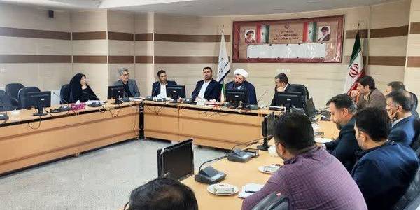 جلسه با صنعتگران شهرستان به ریاست جناب آقای مهری