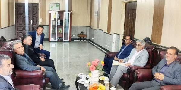 دیدار مدیرعامل شرکت آب و فاضلاب استان مرکزی با فرماندار