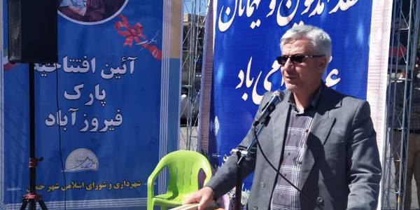 آئین بهره برداری و کلنگ زنی تعدادی از پروژه های شهرداری خمین برگزار شد