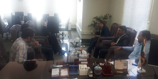 بازدید از زیرساختهای ارتباطی فرمانداری شهرستان خنداب