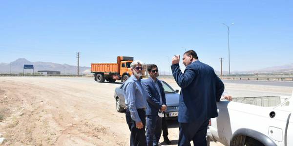 بررسی میدانی فرماندار شهرستان محلات از محور نیم ور- دلیجان