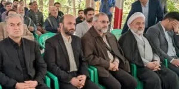 برگزاری مراسم گرامیداشت روز معلم در شهرستان شازند با حضور مسئولین کشوری و استانی