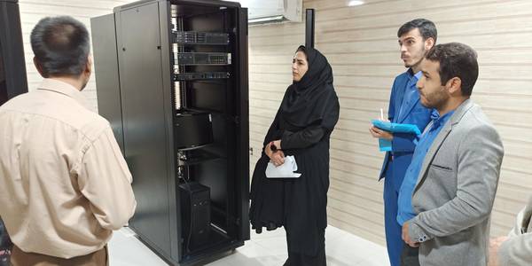 بازدید از زیرساختهای ارتباطی اداره کل بنیاد شهید و امور ایثارگران استان