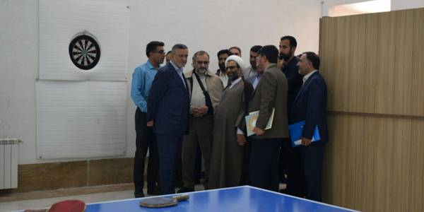 بازدید وزیر تعاون، کار و رفاه اجتماعی به اتفاق استاندار مرکزی، نماینده مجلس و فرماندار شهرستان محلات  از خانه امید بازنشستگان شهرستان محلات