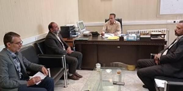 دیدار و نشست معاون فرماندار با معاون مدیرکل بنیاد شهید و امور ایثارگران استان مرکزی