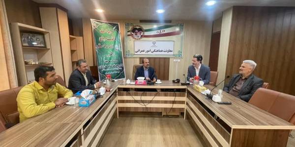 مدیر شرکت ملی پخش فرآورده های نفتی استان مرکزی در قالب طرح رایحه خدمت با حضور در فرمانداری ویژه شهرستان ساوه ضمن دیدار چهره به چهره با مردم دستورات لازم برای رفع مشکلات آنها را صادر کرد.