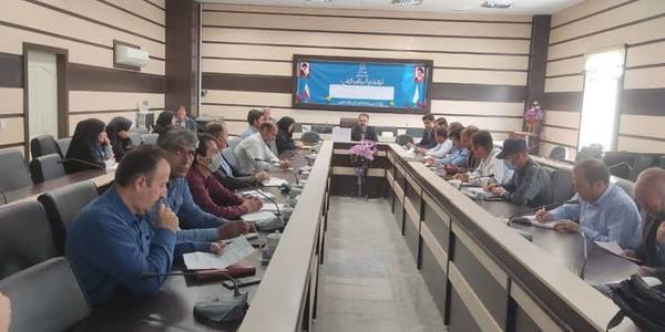 برگزاری کارگاه آموزشی با عنوان قانون رسیدگی به تخلفات اداری، قانون سلامت اداری- تجربه نگاری ویژه دهیاران بخش مرکزی شهرستان خنداب