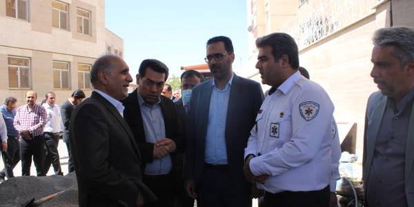 بازدید از مراحل ساخت کارواش متمرکز ناوگان اورژانس پیش بیمارستانی استان مرکزی
