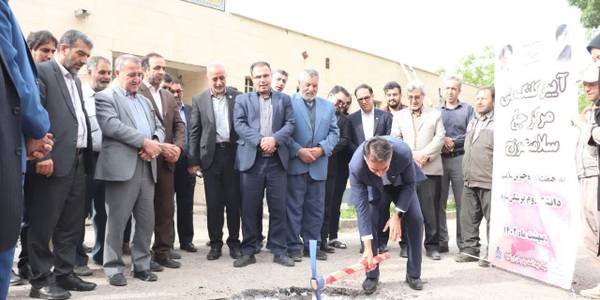 آئین کلنگ زنی مرکز خدمات جامع سلامت دوزج برگزار شد