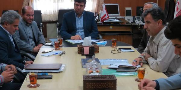 جلسه ای درخصوص مسائل ومشکلات روستای مشهد میقان وامامزاده محمد عابد (ع)