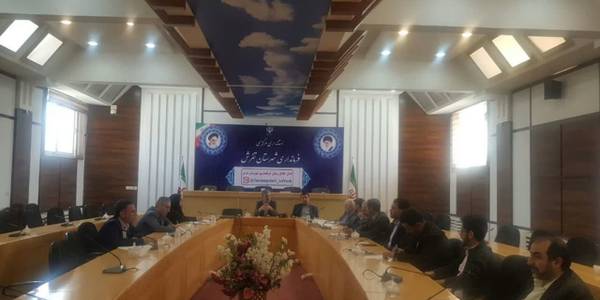 جلسه کار گروه برخورد موثر و فوری با ساخت و سازهای غیر مجاز شهرستان بریاست سعید مویدی معاون فرماندار تفرش و با حضور اعضای جلسه در محل فرمانداری تشکیل و برگزار شد.