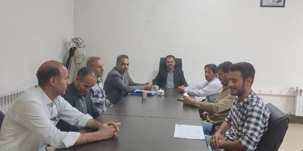 جلسه ساماندهی خودرو های بلا استفاده دهیاری های بخش مرکزی شهرستان خنداب