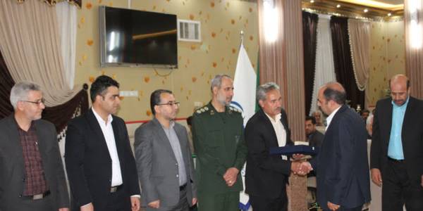 هجدمین جشنواره خیرین مدرسه ساز شهرستان خمین برگزار شد