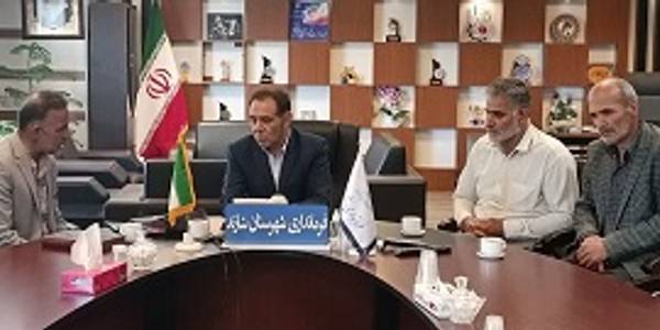 دیدار و نشست سرپرست فرمانداری با رئیس و کارکنان اداره فرهنگ و ارشاد اسلامی شهرستان شازند
