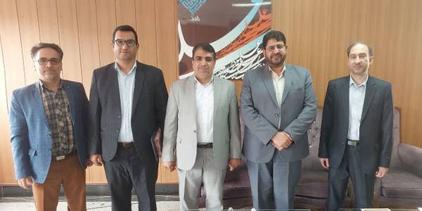 جلسه تودیع و معارفه رئیس اداره ثبت احوال شهرستان تفرش در دفتر فرمانداری با حضور محمدرضا رضایی فرماندار شهرستان تفرش و کریمی مدیرکل ثبت احوال استان مرکزی تشکیل شد.