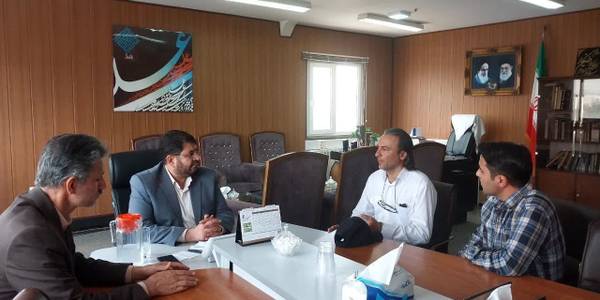 دیدار چهره ‌به ‌چهره محمدرضا رضایی فرماندار شهرستان تفرش با شهروندان