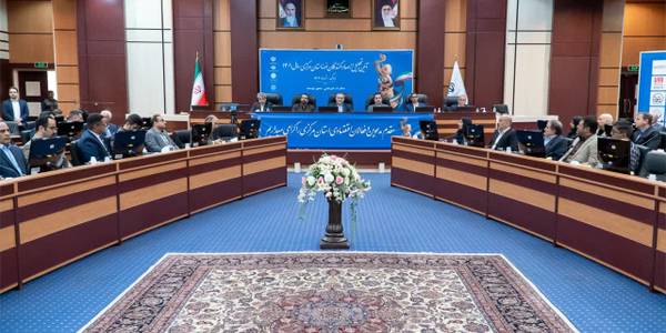 اقتصاد کشور در دوره تحریم از نفت جدا شد- مرکزی جزو ۱۰ استان برتر در حوزه صادرات