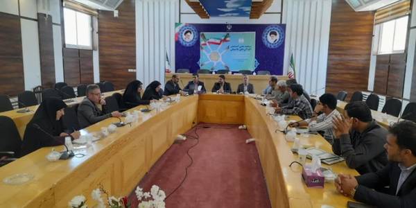 جلسه کار گروه پسماند به ریاست محمد رضا رضایی فرماندار شهرستان تفرش و با حضور اعضا در سالن جلسات فرمانداری تشکیل و برگزار