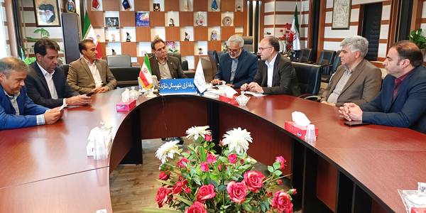 برگزاری آیین تکریم و معارفه رییس جدید اداره ثبت اسناد و املاک شهرستان شازند .