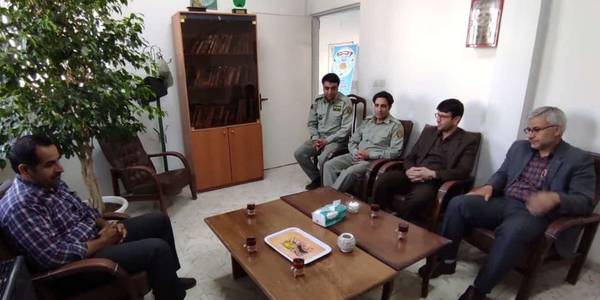 فرماندار از اداره محیط زیست شهرستان خمین بازدید کرد