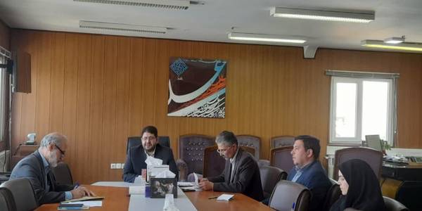 اولین جلسه هماهنگی و برنامه‌ریزی انتخابات شهرستان تفرش به ریاست محمد رضا رضایی فرماندار و با حضور کارشناسان انتخابات فرمانداری، رئیس هیئت شهرستان تفرش، با حول برگزاری انتخابات اسفند ۱۴۰۲ در دفتر فرمانداری تشکیل و برگزار شد.