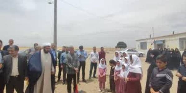 آئین کلنگ زنی آموزشگاه سه کلاسه خیر ساز روستای موسی آباد بخش زاویه