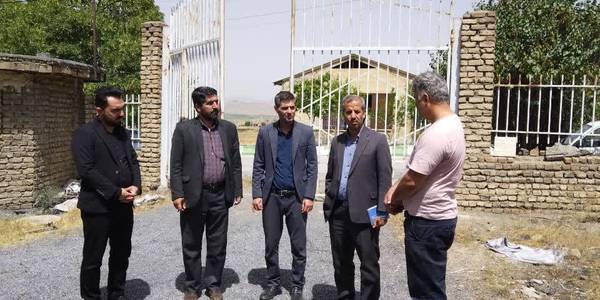 بازدید از شهرک صنعتی مأمونیه شهرستان زرندیه و واحدهای تولیدی مستقر در آن