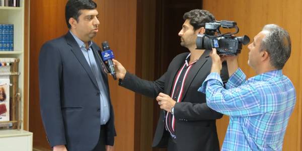 ✅مصاحبه فرماندار  شهرستان اراک با واحد خبر صدا وسیمای  مرکز استان در خصوص انتقال مشاغل وصنوف مزاحم به خارج از شطح شهر اراک