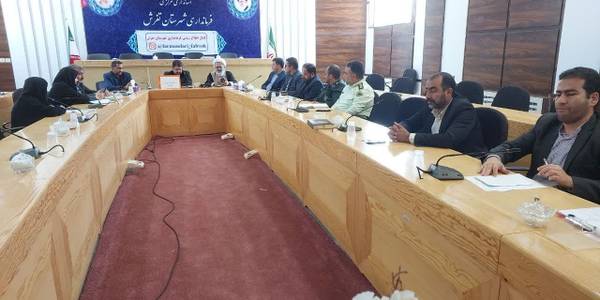 جلسه ای به منظور ترویج فرهنگ شهدا در سالن فرمانداری به ریاست محمد رضا رضایی فرماندار، حجت‌الاسلام اجرائی امام جمعه شهرستان تفرش و جمعی از مسئولین برگزار شد.