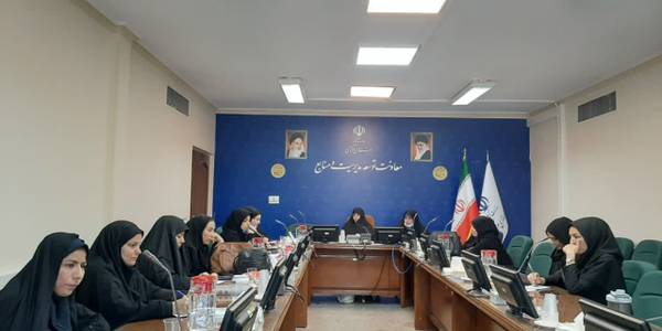 جلسه توجیهی گام اول تحول راهبردی جمعیت به ریاست مفتح زاده مدیر کل  دفترامور بانوان و خانواده ،با حضور کارشناسانت و مشاوران امور بانوان  فرمانداری های شهرستان های  تابعه استان و با ارائه مباحث توسط احمد لو کارشناس جمعیت دانشگاه علوم پزشکی اراک در محل سالن پروین اعتصامی استانداری برگزار گردید  .   ٣١-٠٣-١٤٠٢