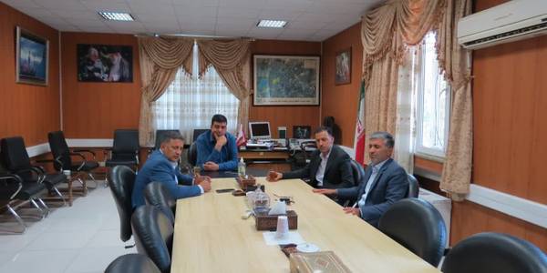 نشست هیات تطبیق مصوبات شوراهای اسلامی برگزار شدجلسه هیات تطبیق مصوبات شوراهای اسلامی شهرهای شهرستان  اراک  به ریاست هادی  فرماندار شهرستان اراک