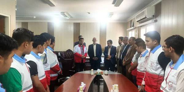 تقدیر از داوطلبین فعال هلال احمر شهرستان با حضور فرماندار