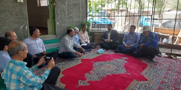 عصر امروز رضایی فرماندار، مویدی معاون فرماندار، درودیان بخشدار مرکزی  به اتفاق مدیر و کارشناسان جهاد کشاورزی از مزارع کشاورزی مرگه بالا و مرگه پایین بازدید نمودند.